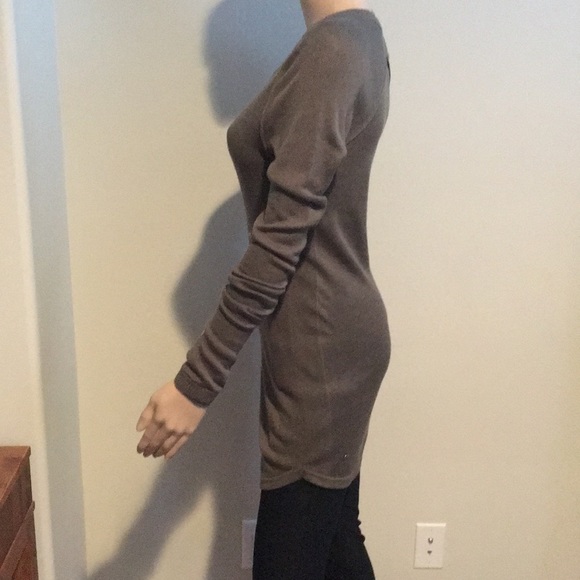 Lululemon “Sunshine Coast” long sleeved sweater - Picture 4 of 7